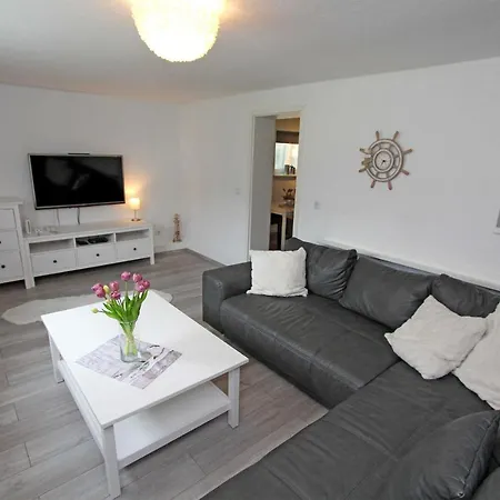Apartment Ferienwohnung Mueritz 2 *